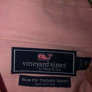 Men’s Vineyard Vines button down size small